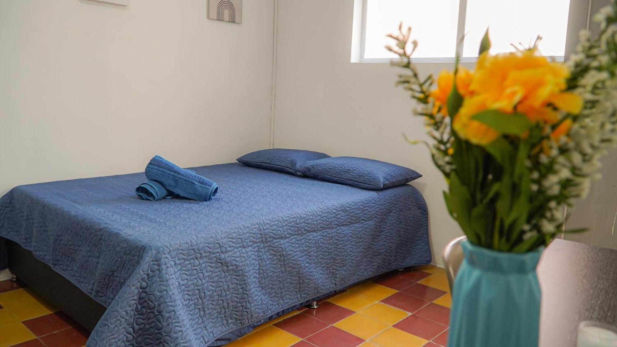 Casa Encanto, Apartamento - Habitaciones, Laureles-America Медельин Экстерьер фото